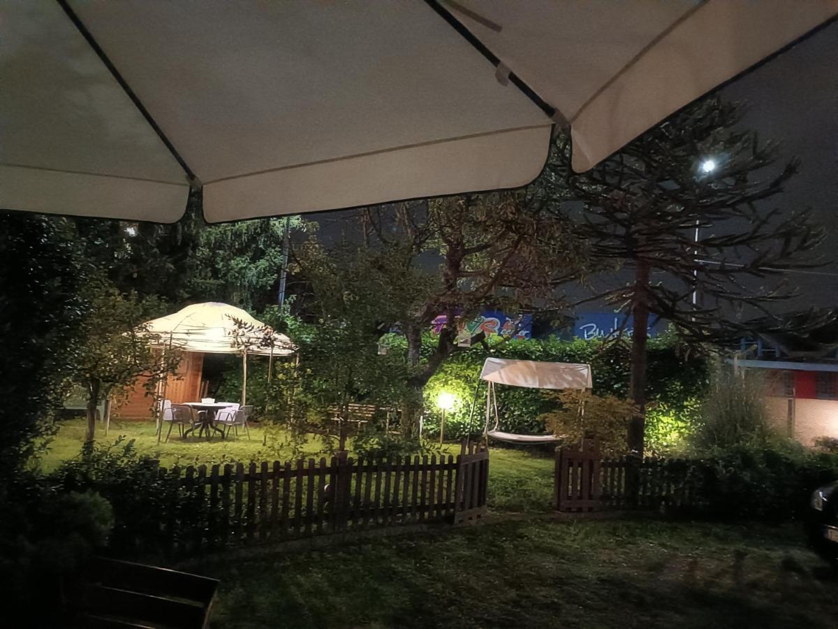 קומו B&B Il Tulipano מראה חיצוני תמונה