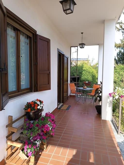 קומו B&B Il Tulipano מראה חיצוני תמונה