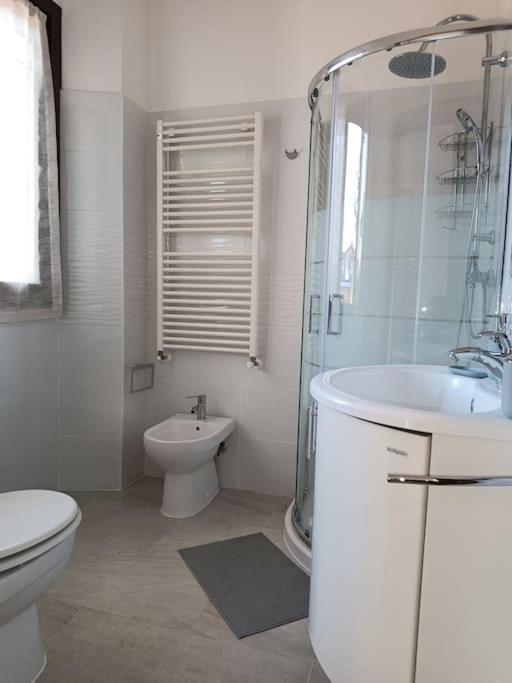 קומו B&B Il Tulipano מראה חיצוני תמונה